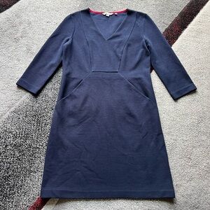 Boden Navy V Neck 1/2 Sleeve Sheath Dress